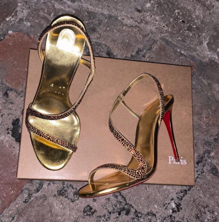Luxury designer sandal reds sole high heel lady sandals Rosalie Strass 100mm stiletto heel patent leather woman wedding party dress pump brown black white nude 35-43, 04
Luxury designer sandal reds sole high heel lady sandals Rosalie Strass 100mm stiletto heel patent leather woman wedding party dress pump brown black white nude 35-43, 04
