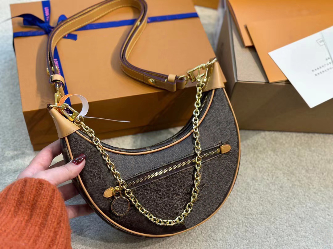New luxury bags designer handbag backpack Women's original brand fashion high-quality retro bag with original packaging box for quick delivery, Brown and yellow pattern
New luxury bags designer handbag backpack Women's original brand fashion high-quality retro bag with original packaging box for quick delivery, Brown and yellow pattern