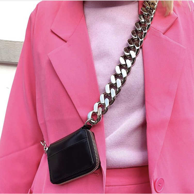 qwertyui45 Totes Luxury Small Totes Handbag Designer Shoulder Mini Square Card Purse Women Crossbody Bags Female Crude Chain Strap Shoulder Bag 021123H, Silver shoulder bag
qwertyui45 Totes Luxury Small Totes Handbag Designer Shoulder Mini Square Card Purse Women Crossbody Bags Female Crude Chain Strap Shoulder Bag 021123H, Silver shoulder bag