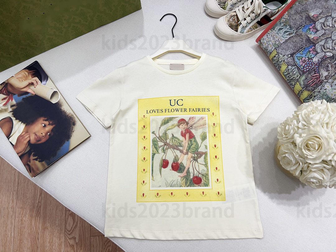 2023 strawberry t-shirt girls outfit kids T-shirts summer brand designer fairy tees Elastic thread neckline cotton tops Ribbon stitching letters shirt, 11#
2023 strawberry t-shirt girls outfit kids T-shirts summer brand designer fairy tees Elastic thread neckline cotton tops Ribbon stitching letters shirt, 11#