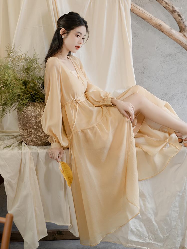 Casual Dresses Gentle Wind Fairy 2 Piece Set Female Crew Neck Simple Slip Dress Lantern Sleeve V-neck Loose Lace-up Retro Women