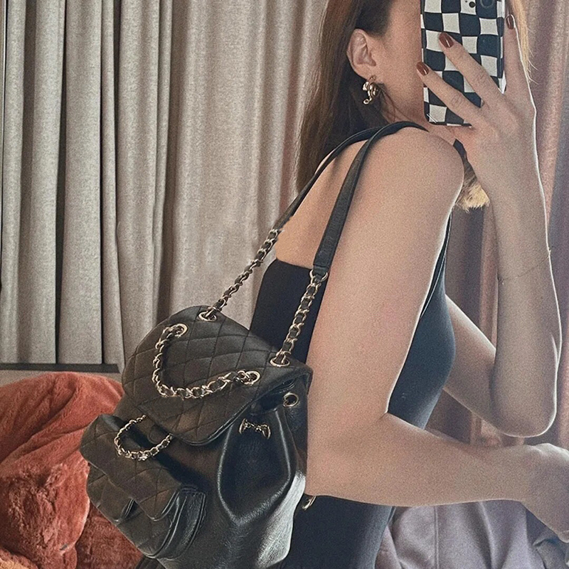 Designer Bags 18cm Chain Flap Quilted Bag Women Bags Crossbody Handbags Purses Tote Lady Clutch Card Holder C Family- AS2908 Have a box
Designer Bags 18cm Chain Flap Quilted Bag Women Bags Crossbody Handbags Purses Tote Lady Clutch Card Holder C Family- AS2908 Have a box