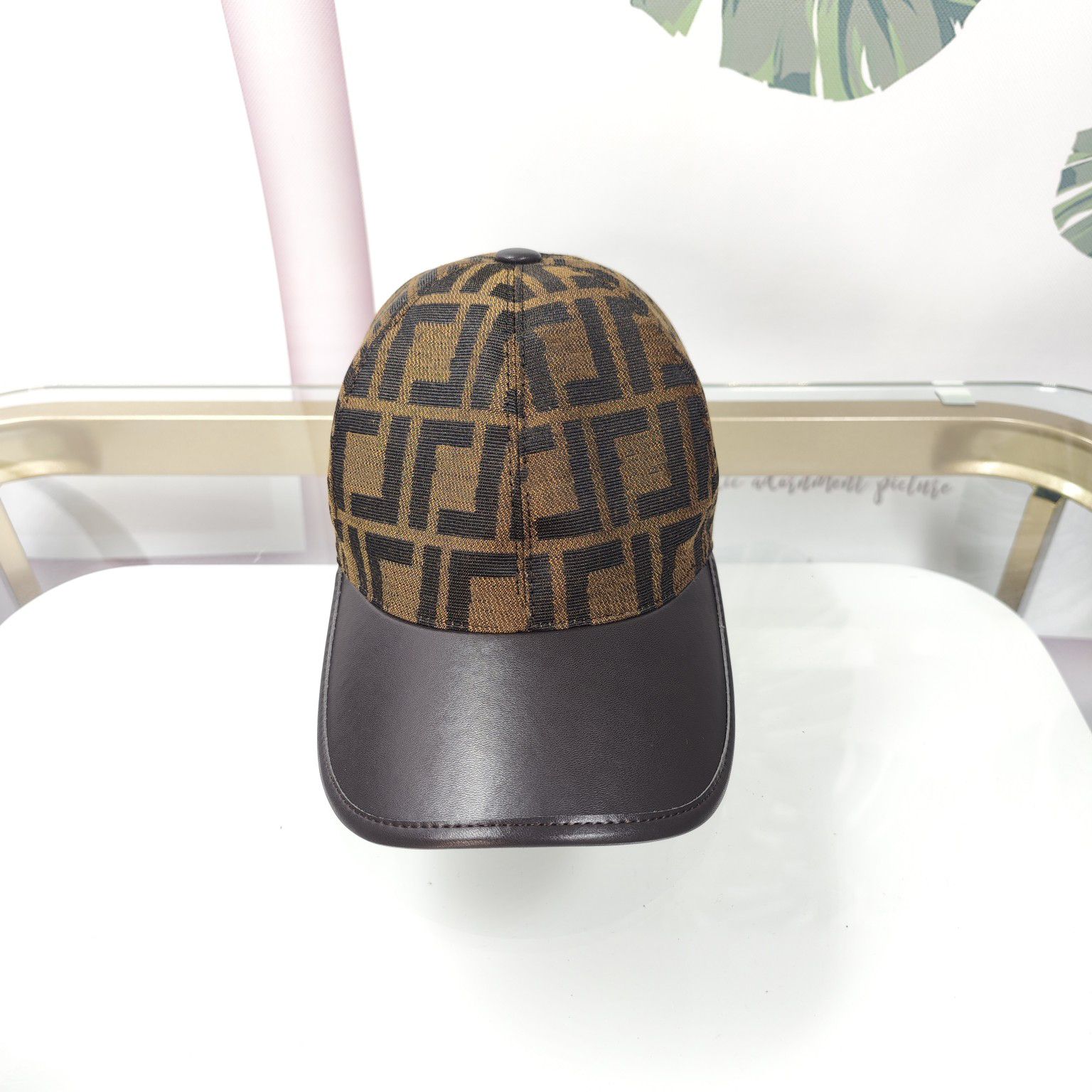 designers letter baseball Luxury cap womens casquette brand Four seasons adjustable fashion sports golf leisure hats Pull wind Boston fashion dome Gift box good, Brown+dust bag
designers letter baseball Luxury cap womens casquette brand Four seasons adjustable fashion sports golf leisure hats Pull wind Boston fashion dome Gift box good, Brown+dust bag