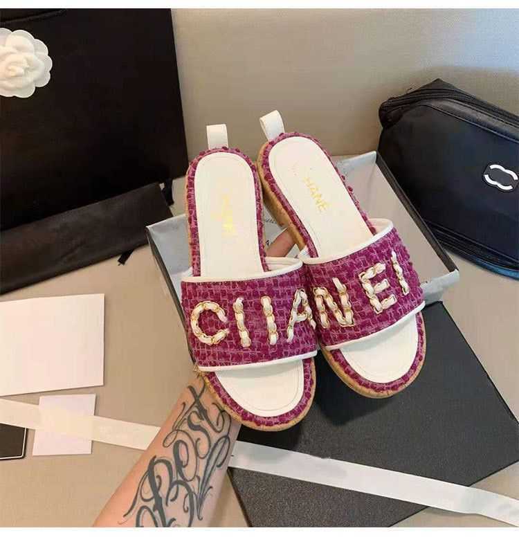 Slippers tweed sandals new thick bottom short root flip flops casual fashion woven embroidered women's shoes T2302115, Red
Slippers tweed sandals new thick bottom short root flip flops casual fashion woven embroidered women's shoes T2302115, Red