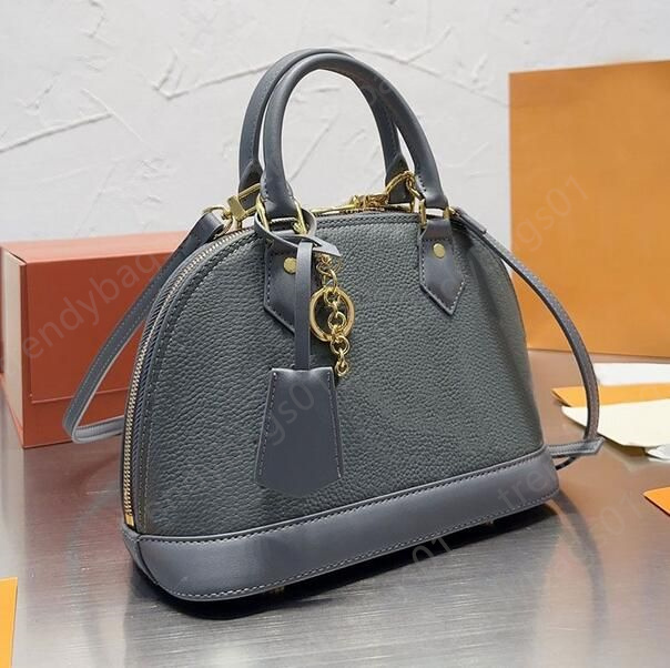 Leather tote bag shoulder bags designers woman designer handbags crossbody bags for women medium size Casual luxuries designers women bags, 03
Leather tote bag shoulder bags designers woman designer handbags crossbody bags for women medium size Casual luxuries designers women bags, 03