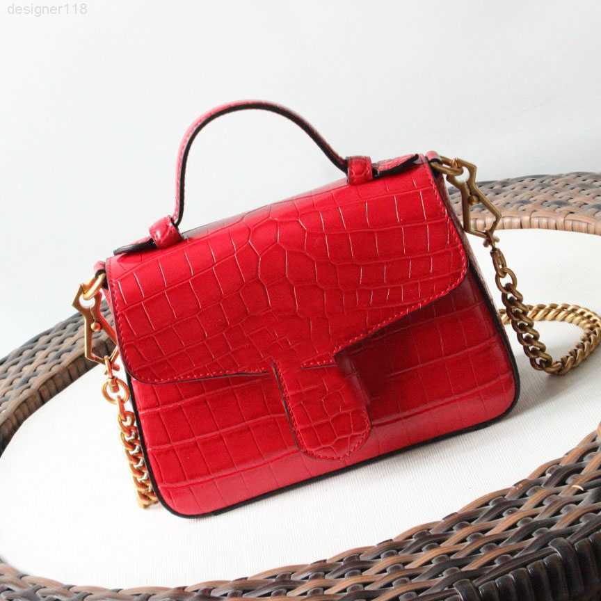 Luxury Handbags Bags Famous Brand Women 2022 Luxury Handbags Woman Genuine Leather Runway Female Europe Handmade Top Quality, Black
Luxury Handbags Bags Famous Brand Women 2022 Luxury Handbags Woman Genuine Leather Runway Female Europe Handmade Top Quality, Black