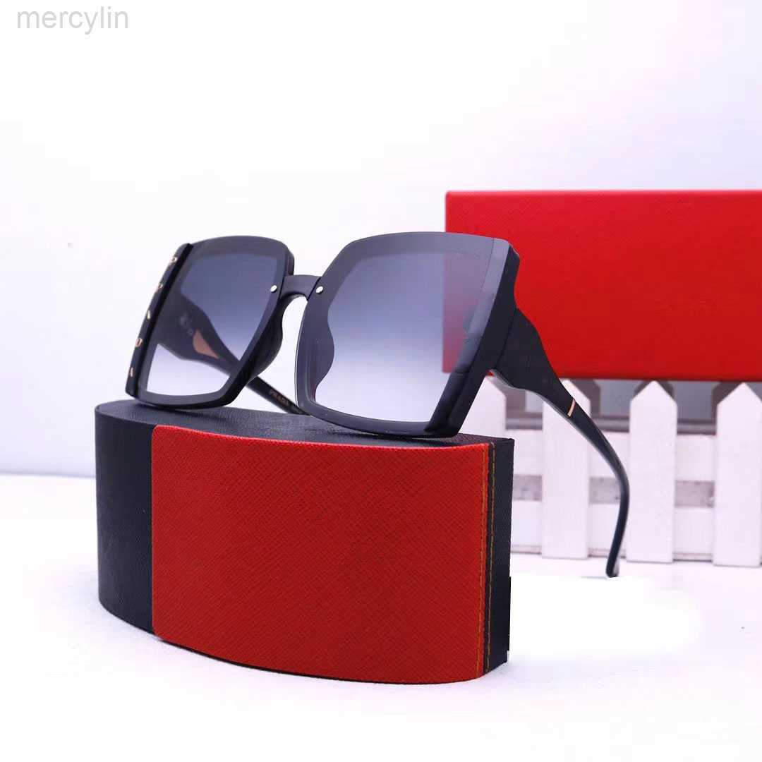 Designer Pradtop American Eyewear Mens Women Sunglasses Designer Woman Luxury Black p Inverted Triangle Full Fram Polarizing Polaroid Light Color
Designer Pradtop American Eyewear Mens Women Sunglasses Designer Woman Luxury Black p Inverted Triangle Full Fram Polarizing Polaroid Light Color