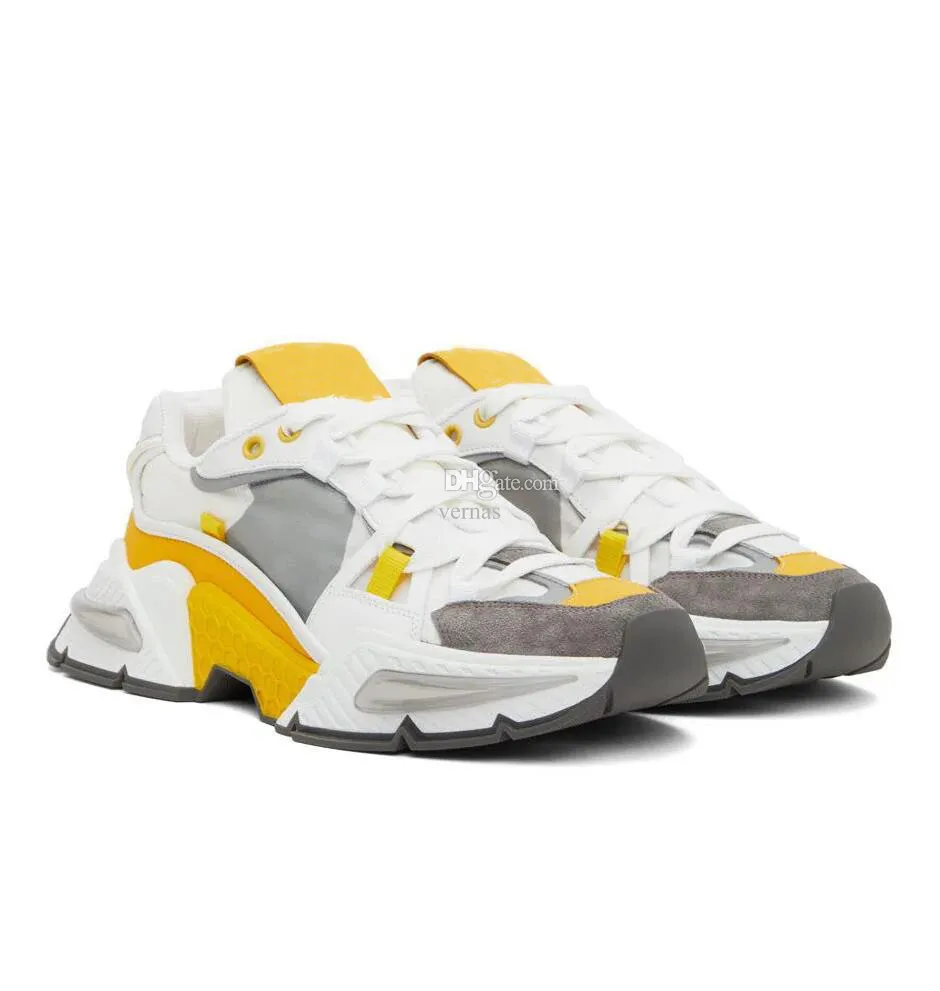 With Box Designer Shoes Sportier Aesthetic Men Airmaster Sneakers Shoes Ultra-light Mixed-material Daymaster Nylon& Calfskin Suede Leathe xV
With Box Designer Shoes Sportier Aesthetic Men Airmaster Sneakers Shoes Ultra-light Mixed-material Daymaster Nylon& Calfskin Suede Leathe xV
