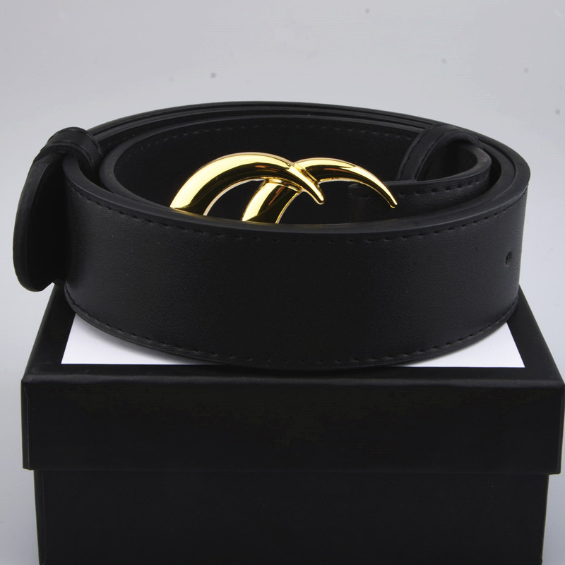Designer Belt G Luxury Womens Mens Belts Fashion Classical Bronze G Smooth Buckle Real Leather Strap 3.8cm Black 20 color 105-125 cm
Designer Belt G Luxury Womens Mens Belts Fashion Classical Bronze G Smooth Buckle Real Leather Strap 3.8cm Black 20 color 105-125 cm
