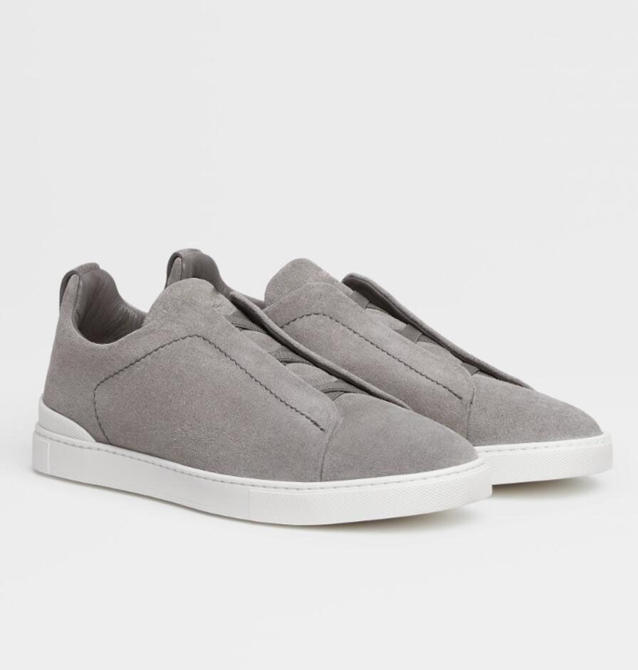 Famous Brands Men Triple Stitch Sneakers Shoes Triple-crossed Elastics Rubber Sole Man Runner Sporty Lightweight & flexible Casual Walking eu38-45
Famous Brands Men Triple Stitch Sneakers Shoes Triple-crossed Elastics Rubber Sole Man Runner Sporty Lightweight & flexible Casual Walking eu38-45