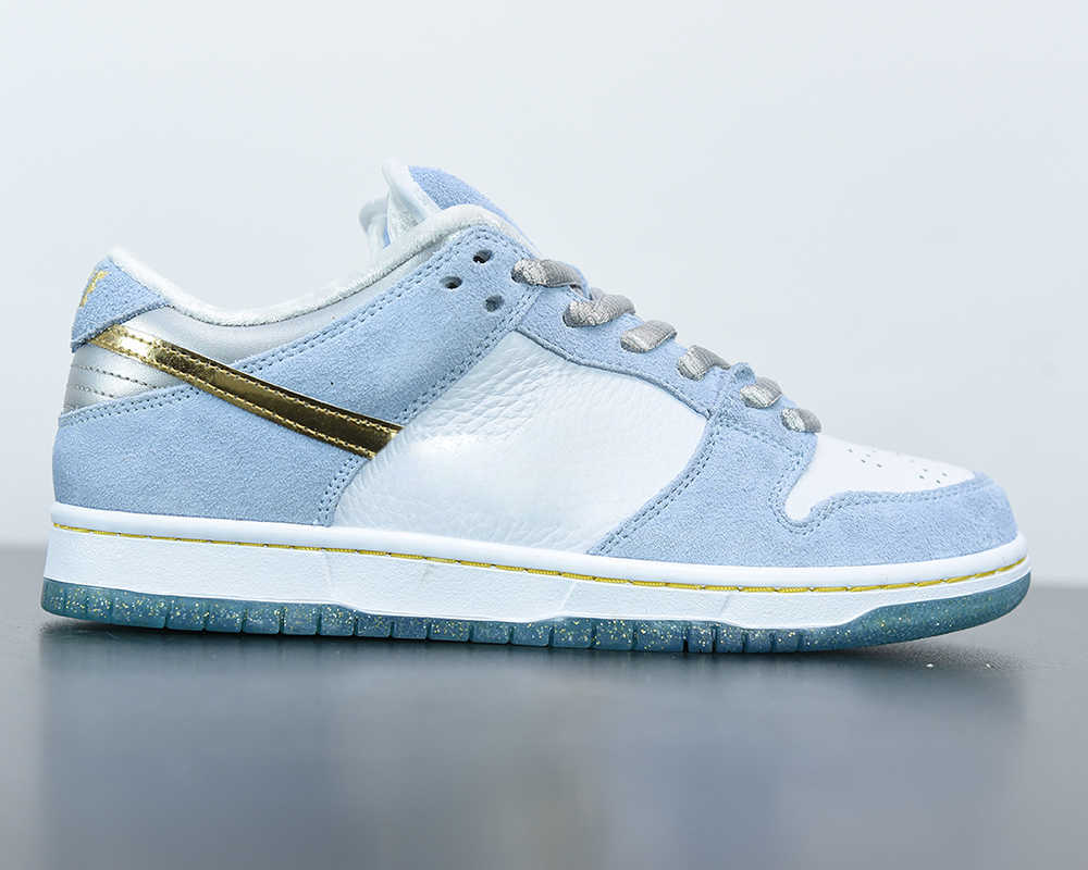 Running Shoes Sean Cliver x Duks Low 'Holiday Special' Casual Shoes White/Psychic Blue-Metallic Gold Running Shoe Outdoor Sports Sneakers With Box
Running Shoes Sean Cliver x Duks Low 'Holiday Special' Casual Shoes White/Psychic Blue-Metallic Gold Running Shoe Outdoor Sports Sneakers With Box