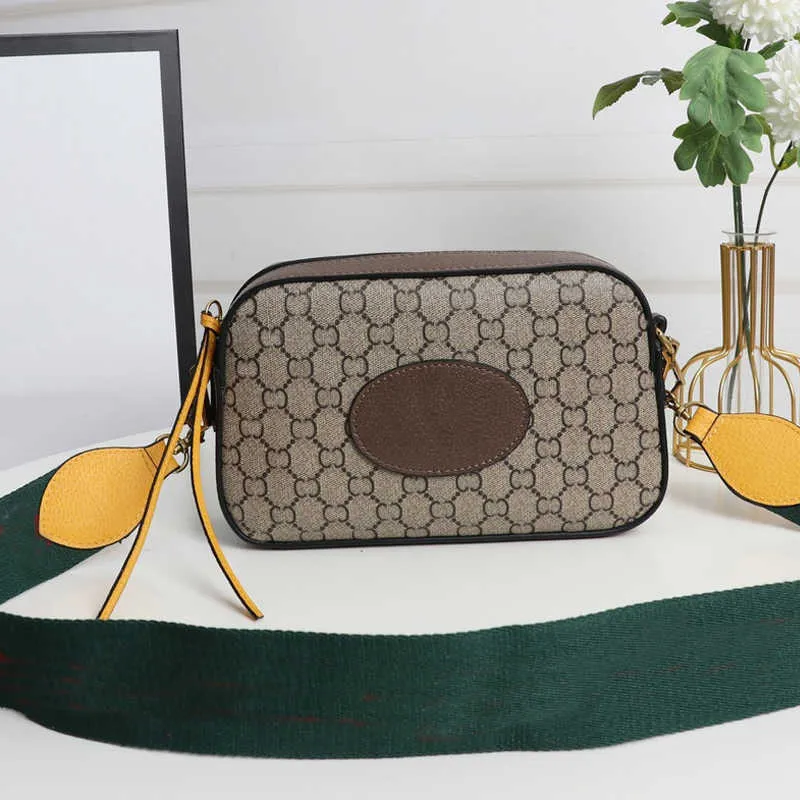 Designer Luxury Crossbody GGs Bag Vintage Messenger Shoulder Bags Female HandBag Camera Style Purse Beige Canvas Handbags Leather Clutch Tiger Button Wallet, Extra fee (are not sold separately)
Designer Luxury Crossbody GGs Bag Vintage Messenger Shoulder Bags Female HandBag Camera Style Purse Beige Canvas Handbags Leather Clutch Tiger Button Wallet, Extra fee (are not sold separately)