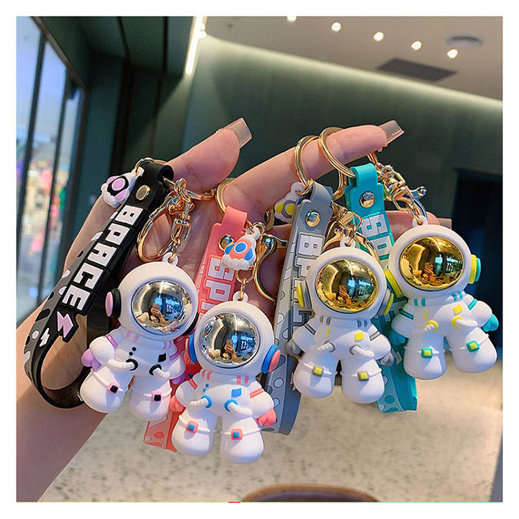 Party Favor Astronaut key chain cute cartoon doll male and female couple bag soft car pendant doll machine gift dropshipping
Party Favor Astronaut key chain cute cartoon doll male and female couple bag soft car pendant doll machine gift dropshipping