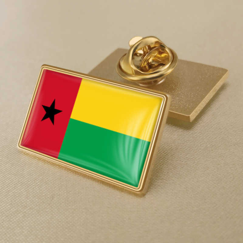 Guinea Bissau National Flag Crystal Resin Drop Badge Brooch Flag Badges of All Countries in the World