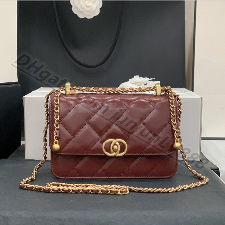 High quality women's leather shoulder bag handbag plaid wallet double-letter solid button cotton sheepskin pattern handbag messenger bag Totes Purse, 2-black
High quality women's leather shoulder bag handbag plaid wallet double-letter solid button cotton sheepskin pattern handbag messenger bag Totes Purse, 2-black