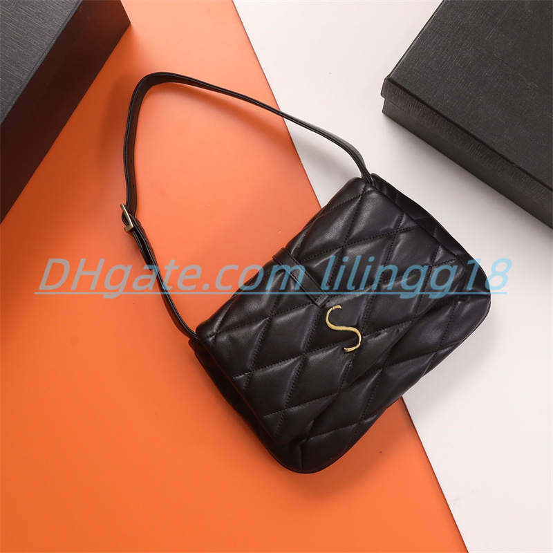 Top genuine leather LE 57 women shoulder bags for womens hobo for Chest pack lady Tote chains handbags presbyopic Crossbody purse messenger Cosmetic bag handbag, 3-black+gold buckle
Top genuine leather LE 57 women shoulder bags for womens hobo for Chest pack lady Tote chains handbags presbyopic Crossbody purse messenger Cosmetic bag handbag, 3-black+gold buckle