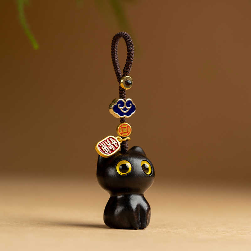Key Rings New Sandalwood Wooden Cat Keychain Anime Cute Mobile Phone Chain Wooden Pendant Personality Creative Accessories Hand-knitted G230210