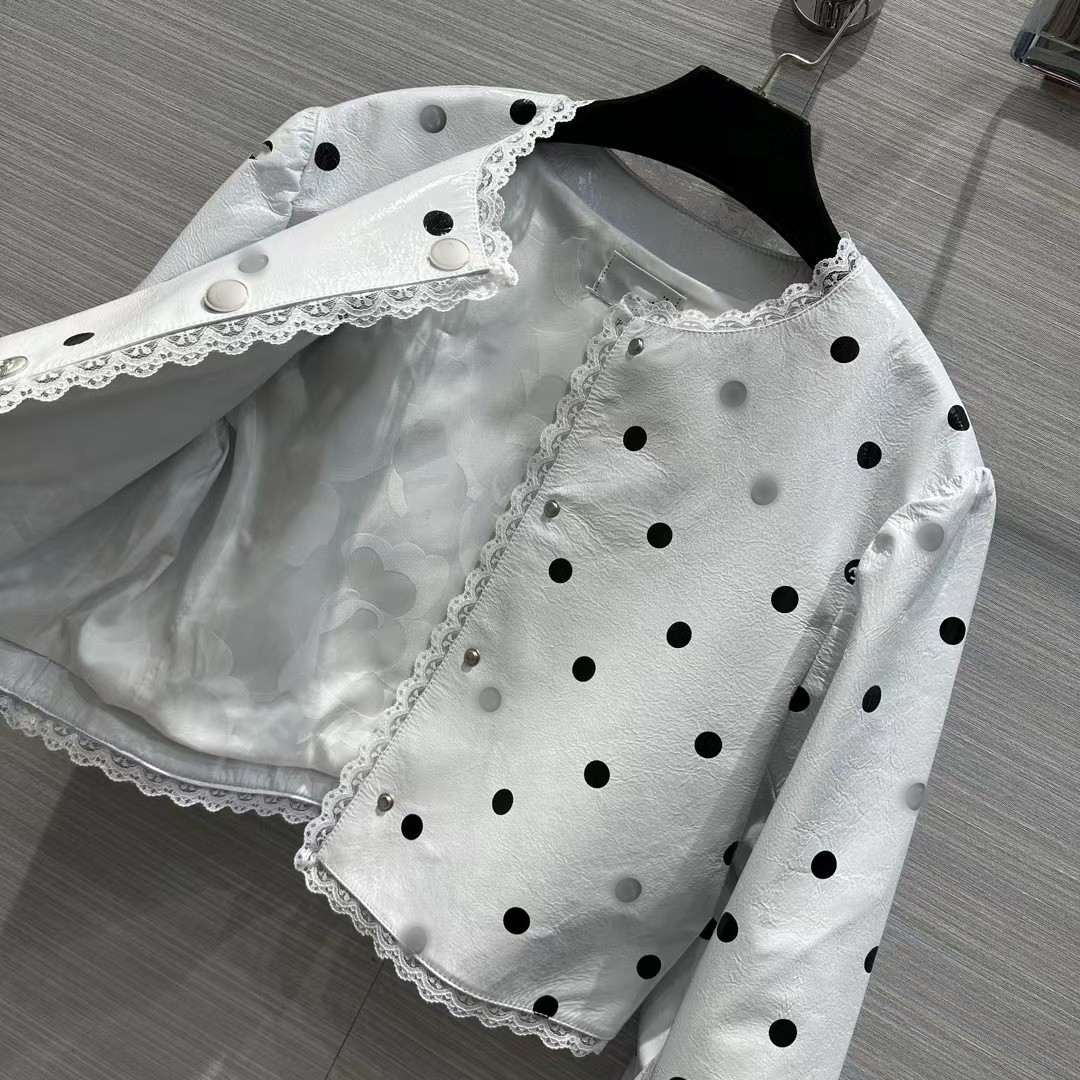 Women' Leather & Faux Designer Milan Runway Jackets 2023 Spring Crew Neck Long Sleeve Panelled Coats Brand Same Style Outerwear ZNWW, White
Women' Leather & Faux Designer Milan Runway Jackets 2023 Spring Crew Neck Long Sleeve Panelled Coats Brand Same Style Outerwear ZNWW, White