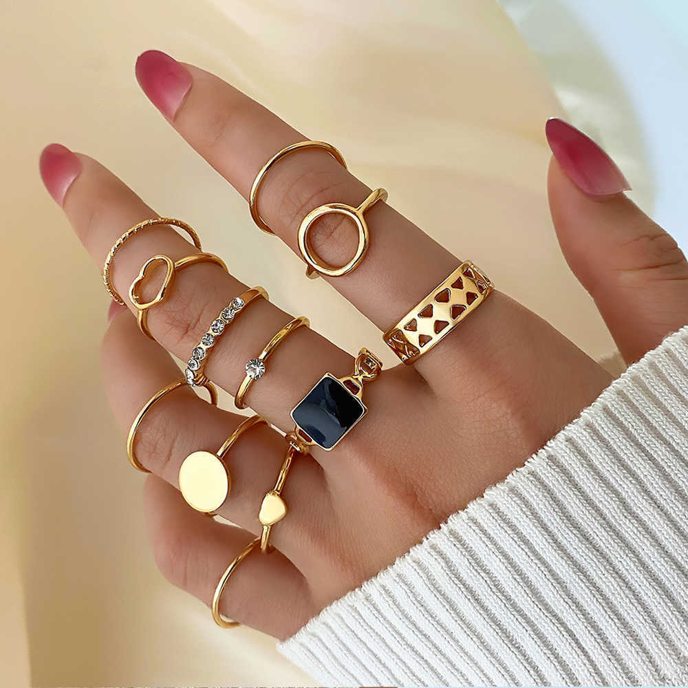Band Rings IFMIA Crystal Round Rings Set for Women Vintage Gold Color Rings Heart Hollow Twist Ring Accessories Fashion Trendy Jewelry 2023 G230213