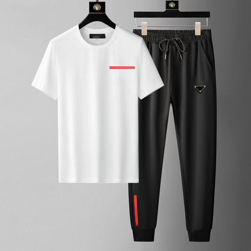 Prad T Men's Tracksuits Shirt Set Designer Tracksuit Sportswear Fashion Jacket Sweater Womens Men's Sweatshirts T-shirt Pants Suit Men's Shirt Casual Polos Fitness
Prad T Men's Tracksuits Shirt Set Designer Tracksuit Sportswear Fashion Jacket Sweater Womens Men's Sweatshirts T-shirt Pants Suit Men's Shirt Casual Polos Fitness