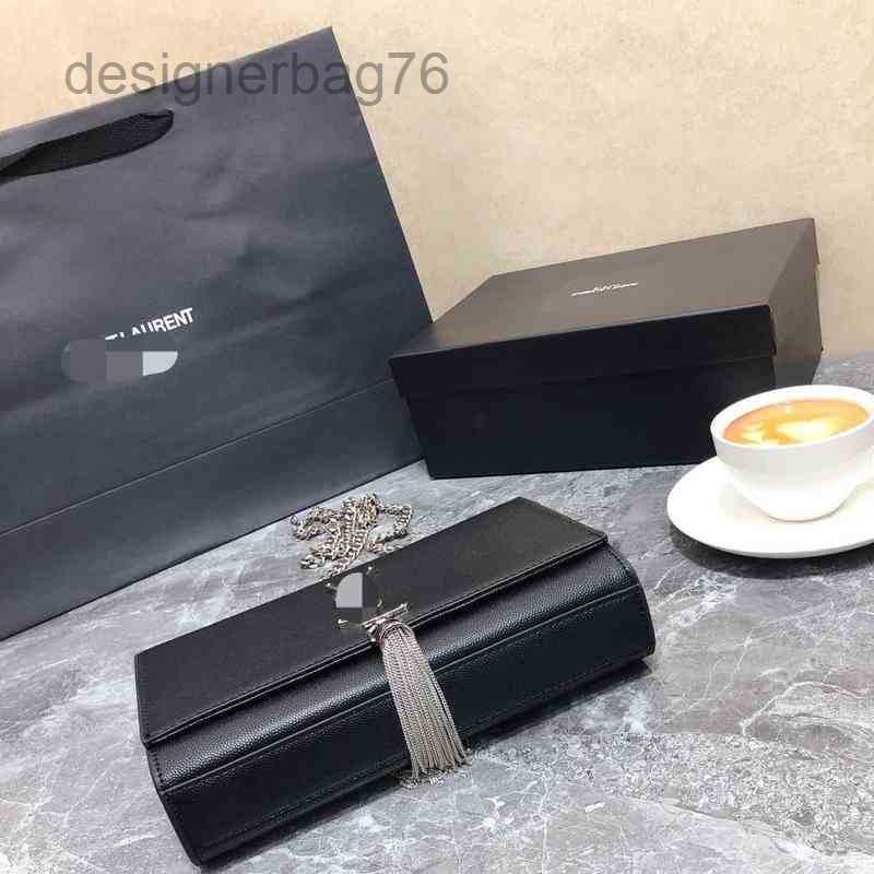 Shoulder Hands outlet Brand Fashion Designer Handbag Paris Bag Siant Lourent Cow Leather Chain Bag Caviar Back Messenger B9CM, Sky blue
Shoulder Hands outlet Brand Fashion Designer Handbag Paris Bag Siant Lourent Cow Leather Chain Bag Caviar Back Messenger B9CM, Sky blue