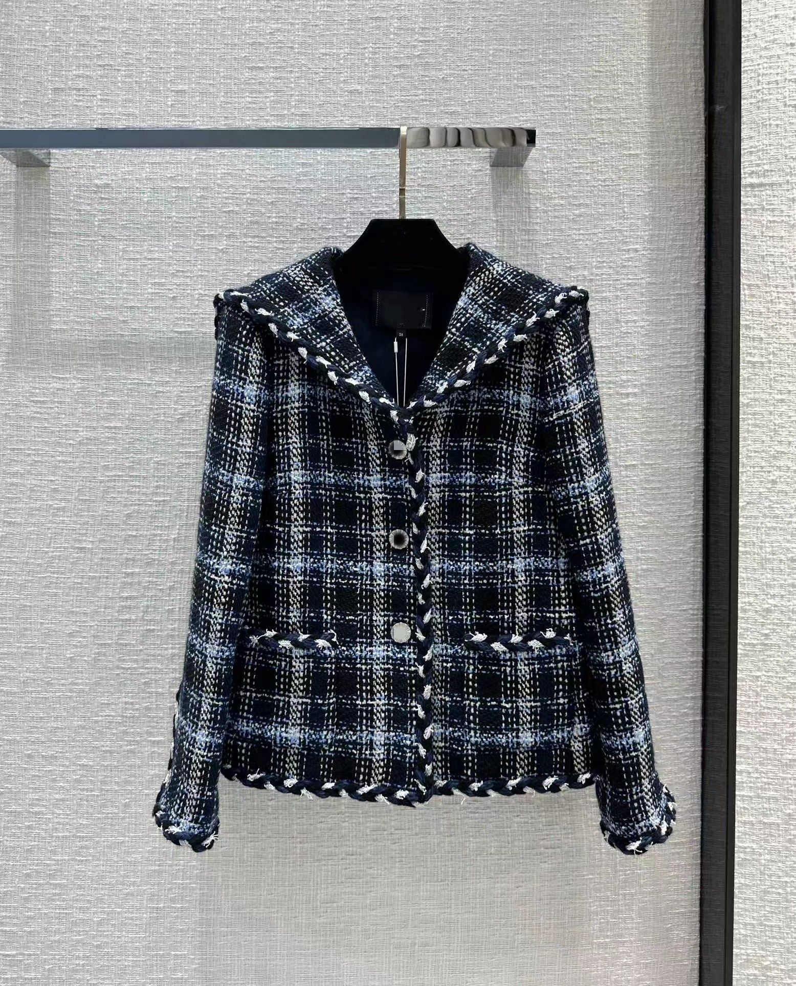 Milan Runway Jackets 2023 New Spring Sailor Collar Long Sleeve Panelled Women' Designer Sweaters Brand Same Style Outerwear 0213-4, Contrast color
Milan Runway Jackets 2023 New Spring Sailor Collar Long Sleeve Panelled Women' Designer Sweaters Brand Same Style Outerwear 0213-4, Contrast color