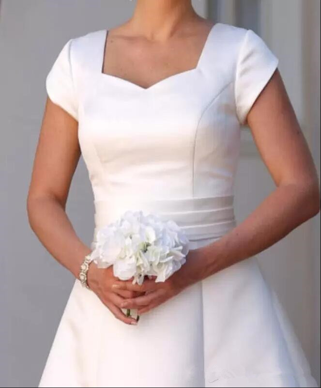 Vestido de Noiva A-line Wedding Dresses Vintage Modest Simple Satin Cap Sleeves Mature Women Second bridal gown corset back