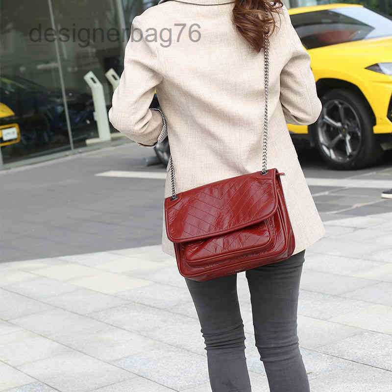 Brand Hands outlet Fashion Handbag Paris Chain Designer Tassel Shoulder Bag Siant Lourent Manhattan Niki Women's Trendy Leather Retro Versatile Lady X5AN, Marked black large
Brand Hands outlet Fashion Handbag Paris Chain Designer Tassel Shoulder Bag Siant Lourent Manhattan Niki Women's Trendy Leather Retro Versatile Lady X5AN, Marked black large