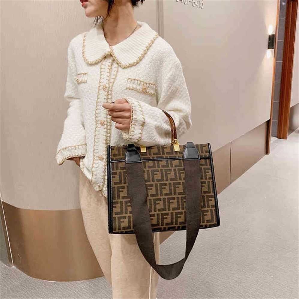 80% Off bags Outlet Store Handbag version capacity one Printed Tote Shopping Messenger sales
80% Off bags Outlet Store Handbag version capacity one Printed Tote Shopping Messenger sales