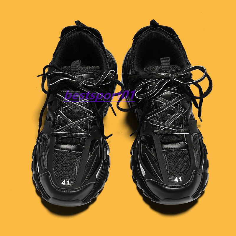 Men Women Casual Sports Shoes fashion Track 3 Sneaker Beige Recycled Mesh Nylon sneakers Top Designer Couples platform runners trainers shoe size 35-45 B11, Color 1 36-40
Men Women Casual Sports Shoes fashion Track 3 Sneaker Beige Recycled Mesh Nylon sneakers Top Designer Couples platform runners trainers shoe size 35-45 B11, Color 1 36-40