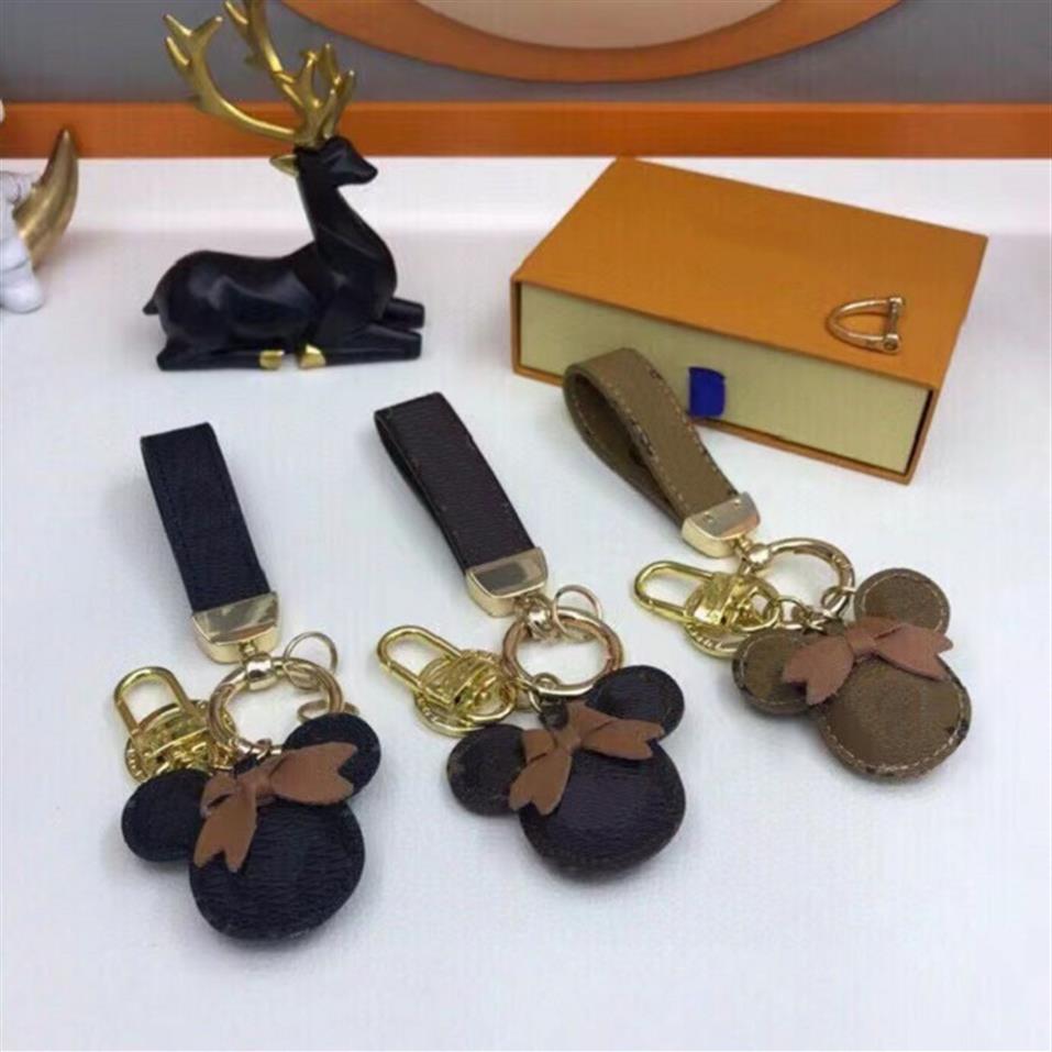 Designer Fashion Leather Bags Pendant Accessories Car Key Ring bear Men Women Key Creative Chain Lovers Gift with box dust bag263D, #4 brown flower
Designer Fashion Leather Bags Pendant Accessories Car Key Ring bear Men Women Key Creative Chain Lovers Gift with box dust bag263D, #4 brown flower
