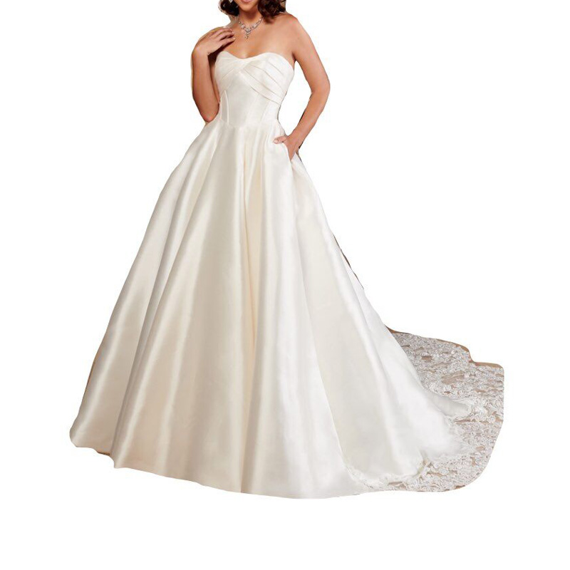 Empire Wedding Dress Satin Cout Train Bridal Gowns Sweetheart Illusion Covered Buttons Back Lace with Applique