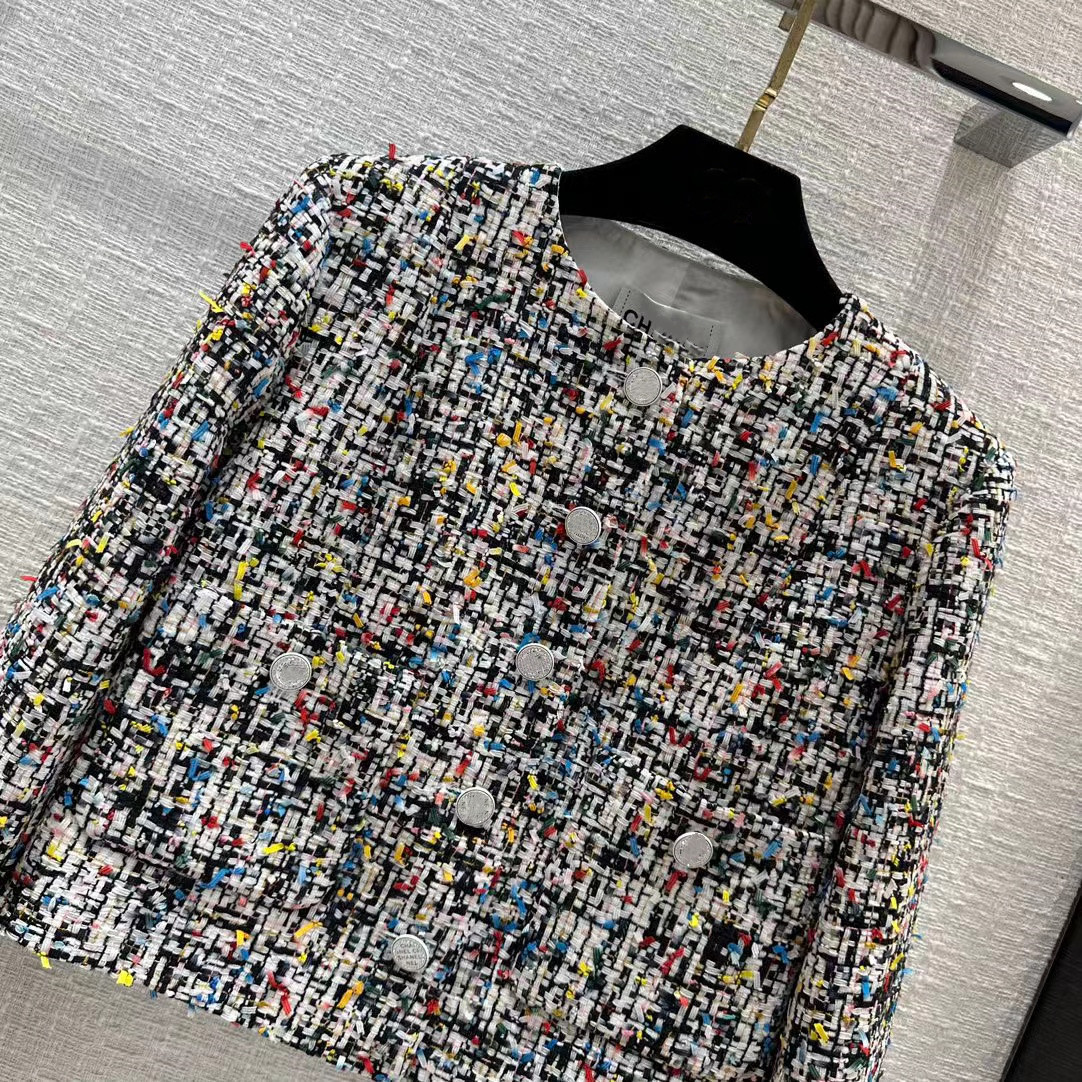 2022 women vintage designer tweed blazer jacket coat female milan runway designer dress causal long sleeve tops clothing suit Q2
2022 women vintage designer tweed blazer jacket coat female milan runway designer dress causal long sleeve tops clothing suit Q2