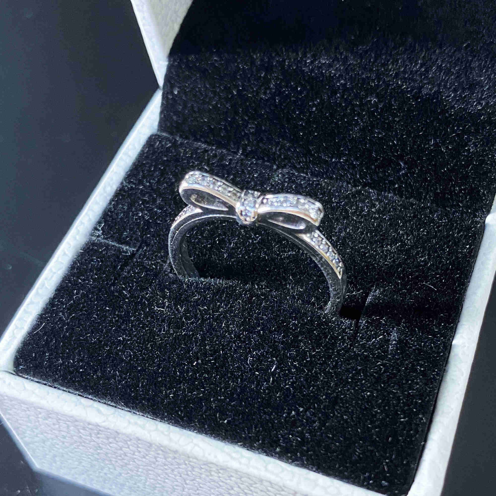 Band Rings New 925 Sterling Silver Sparkling Bow Round CZ Rings for Women Gilr Girlfriend Engagement Jewelry Anniversary Birthday G230213