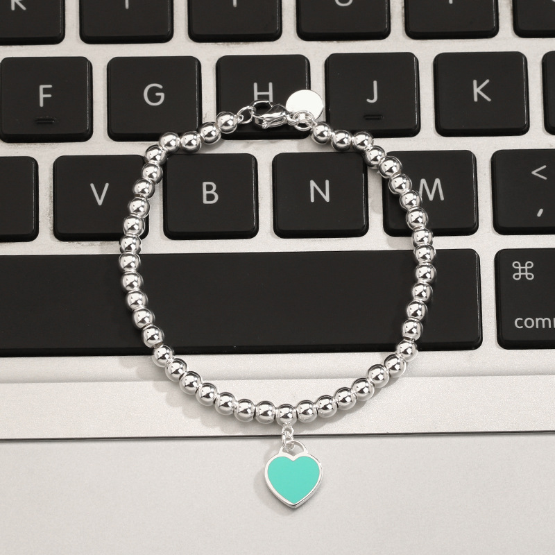 Designer Heart shaped bracelet high end stainless steel Beaded bracelets men and women Jewelry Christmas Valentine Gift Party wedding accessories
Designer Heart shaped bracelet high end stainless steel Beaded bracelets men and women Jewelry Christmas Valentine Gift Party wedding accessories