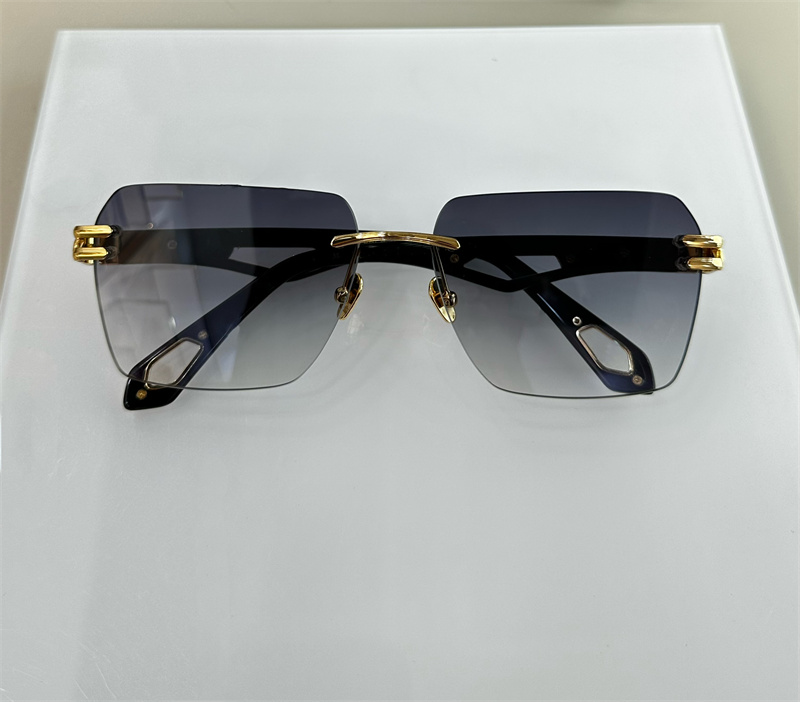 Men Famous Brand Designer Sunglass Fashion Luxury Gold Vintage Retro Frame Square Metal shape Women Man Rimless classic Eyeglass UV Lens Box
Men Famous Brand Designer Sunglass Fashion Luxury Gold Vintage Retro Frame Square Metal shape Women Man Rimless classic Eyeglass UV Lens Box