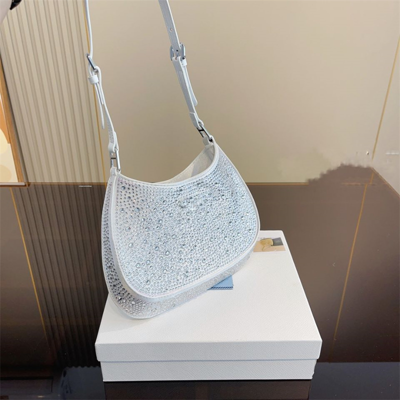 Mini bag chains cross body flap bags luxurious fashion poada shoulder backpack nylon handbags High bag for women women Bag enamel metal rhinestone diamante, Beige
Mini bag chains cross body flap bags luxurious fashion poada shoulder backpack nylon handbags High bag for women women Bag enamel metal rhinestone diamante, Beige