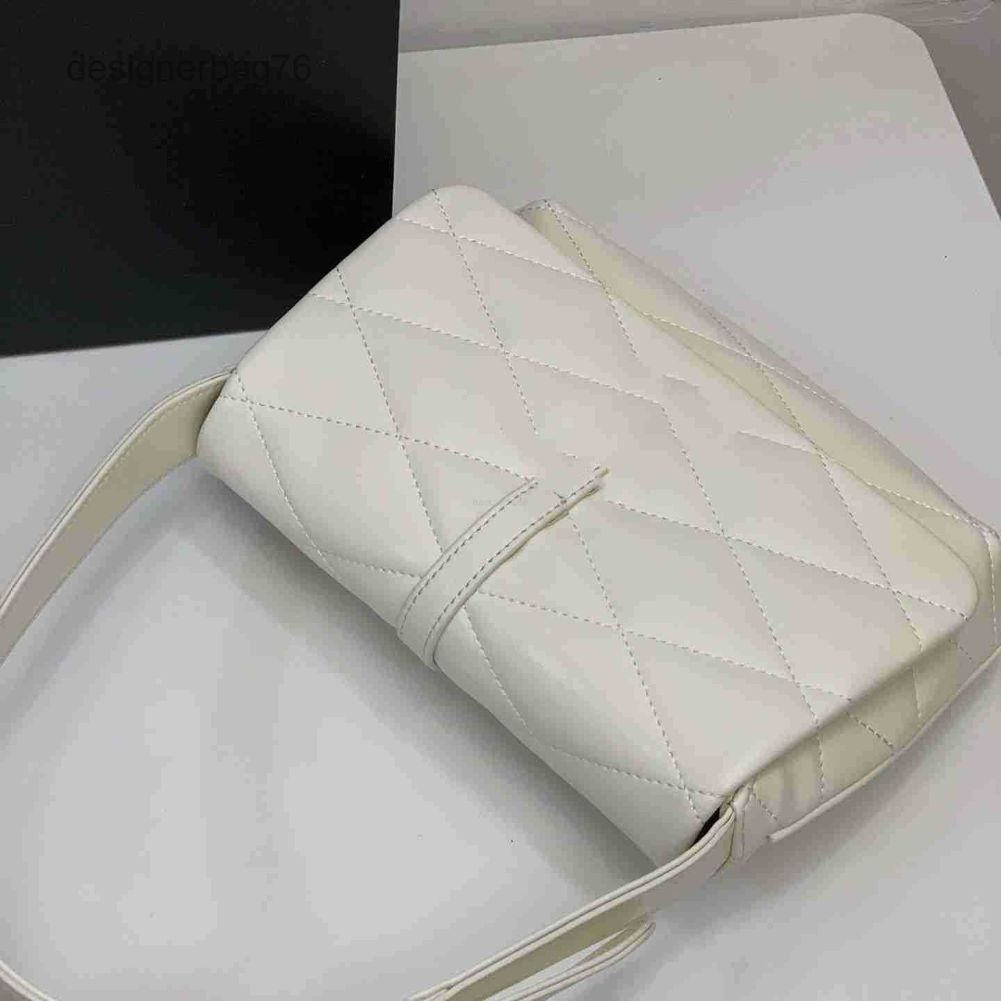 Manhattan Hands outlet Bag LE57 Brand s Shoulder Siant Women's Handbag Chain Tassel Paris Niki Designer Lourent Fashion Trendy Leather Retro Vers VPGB, Black
Manhattan Hands outlet Bag LE57 Brand s Shoulder Siant Women's Handbag Chain Tassel Paris Niki Designer Lourent Fashion Trendy Leather Retro Vers VPGB, Black