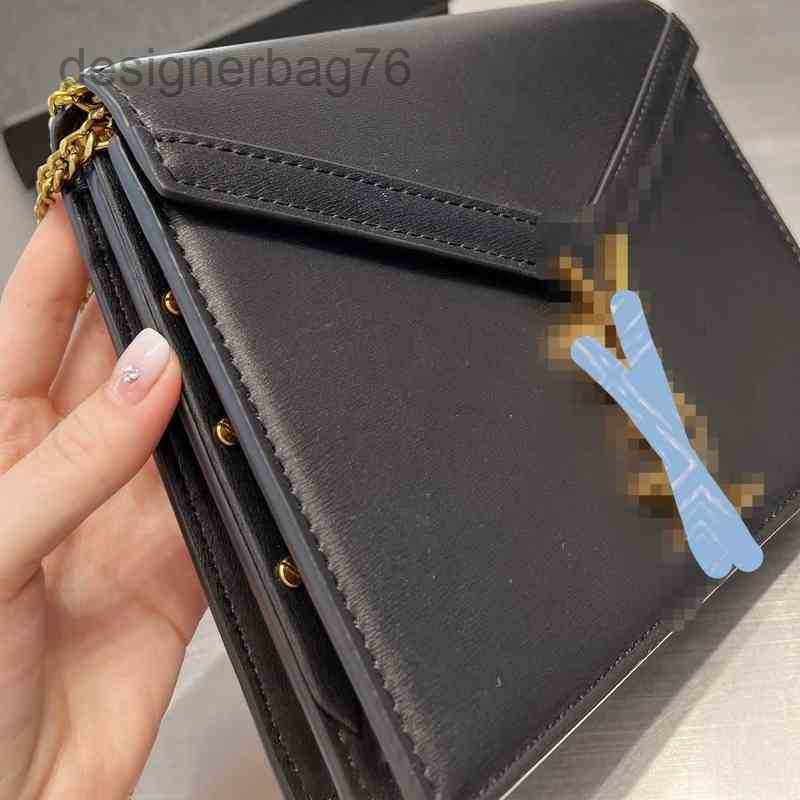 outlet Handbag Paris Designer Brand Fashion Chain Hands Tassel Shoulder Bag Siant Lourent Manhattan Niki Women's Trendy Leather Retro Versatile Lady P4L1
outlet Handbag Paris Designer Brand Fashion Chain Hands Tassel Shoulder Bag Siant Lourent Manhattan Niki Women's Trendy Leather Retro Versatile Lady P4L1
