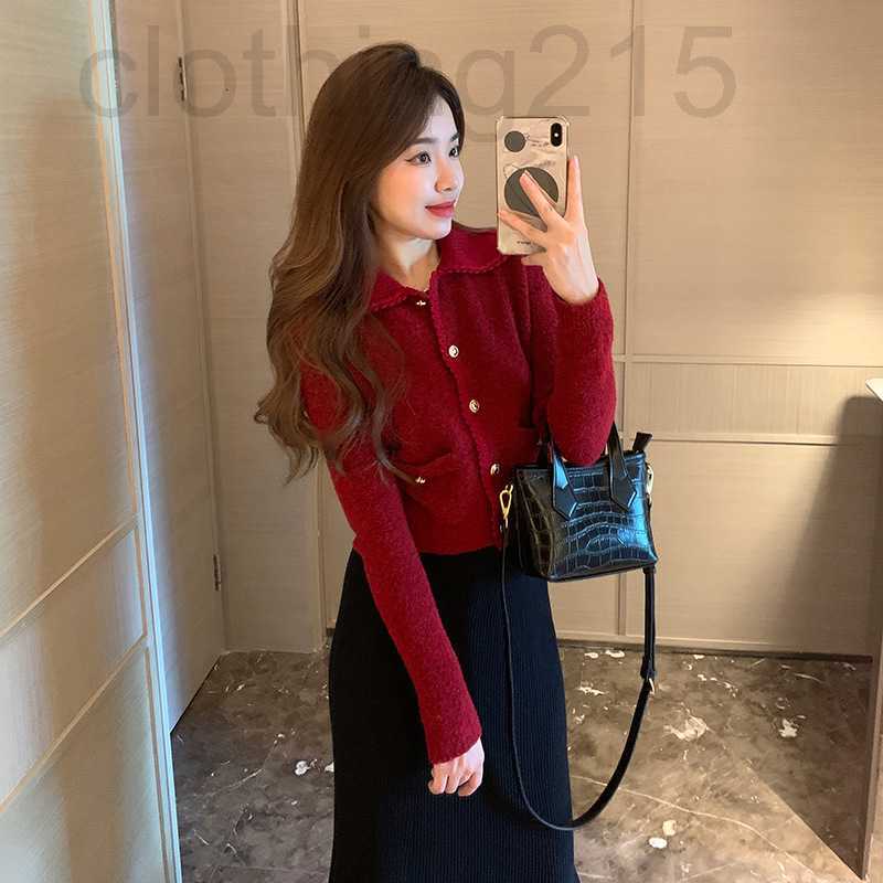 Women's Sweaters Designer Big sister cashmere knitting/beautiful little Amiu doll neck knitting cardigan slim sweater 3RCA, Miu black -- spot
Women's Sweaters Designer Big sister cashmere knitting/beautiful little Amiu doll neck knitting cardigan slim sweater 3RCA, Miu black -- spot