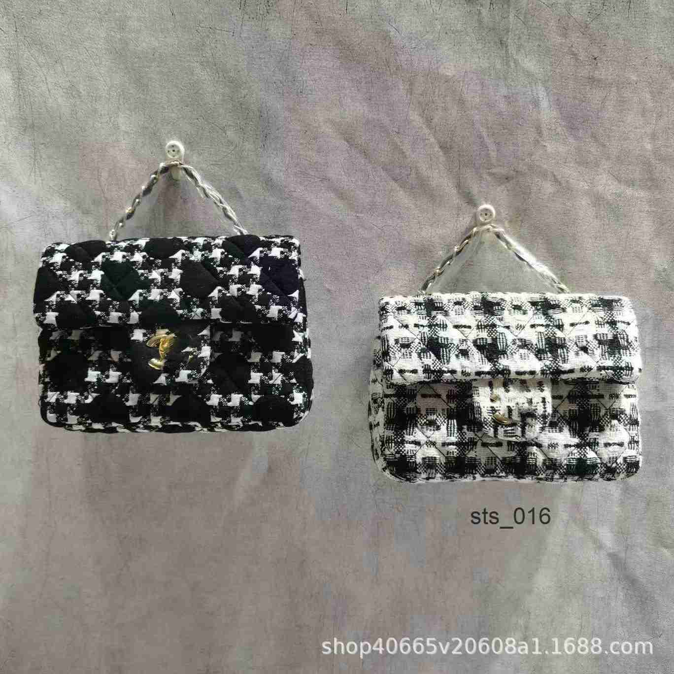women's one-shoulder Bags 2023 new fashion trend woolen cross-body portable small lattice letter rhombus T230214