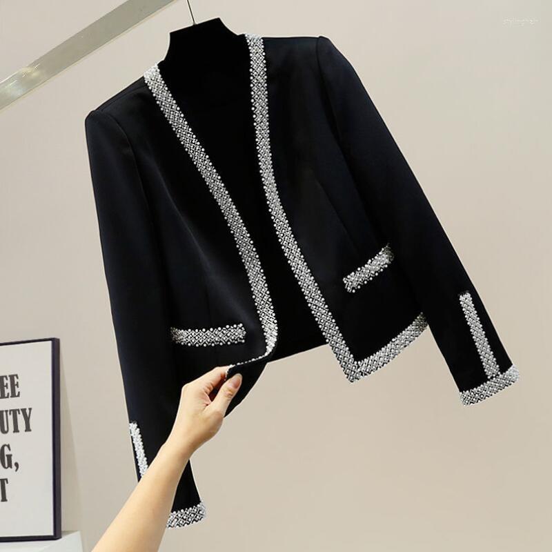Women' Suits Beading Patcwhork Blazer Women Temperament Coat High Street Fashion Suit Femme Tops Slim Open Stitch Blazers 2023 W2611, White
Women' Suits Beading Patcwhork Blazer Women Temperament Coat High Street Fashion Suit Femme Tops Slim Open Stitch Blazers 2023 W2611, White