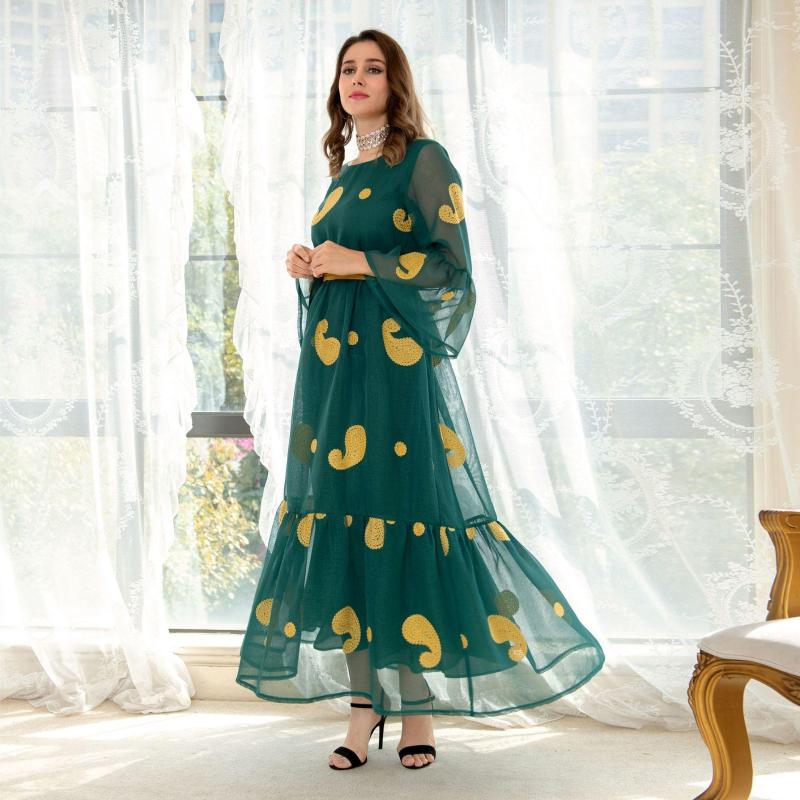 Ethnic Clothing 2023 Women Dress Middle East Ramadan Muslim Women's Gauze Green Horn Lace Sleeve With Gold Belt Dubai Fashion Abaya
Ethnic Clothing 2023 Women Dress Middle East Ramadan Muslim Women's Gauze Green Horn Lace Sleeve With Gold Belt Dubai Fashion Abaya