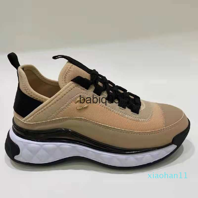 father's shoes new style in spring thick high height muffin soles front lace-up sneakers, Black and white color matching
father's shoes new style in spring thick high height muffin soles front lace-up sneakers, Black and white color matching