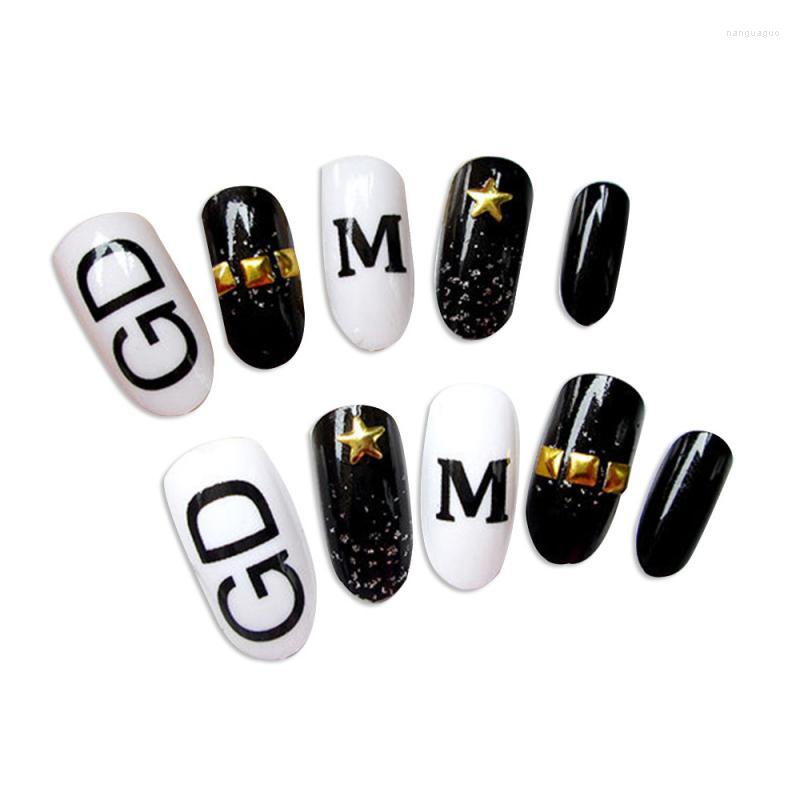 False Nails 24 PCS Nail Patch Black White Rivet Star Letter Pattern Glossy With Double-sided Sticker DIY Decoration Art Manicure, 24pcs
False Nails 24 PCS Nail Patch Black White Rivet Star Letter Pattern Glossy With Double-sided Sticker DIY Decoration Art Manicure, 24pcs