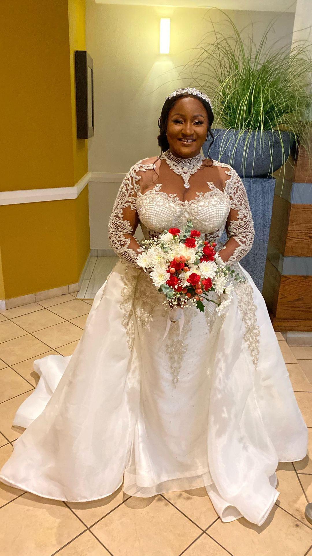 Mermaid 2024 Wedding Dress With Detachable Train High Neck Illusion Top Long Sleeves Lace Applique Bridal Gowns Plus Size Robe de mariee