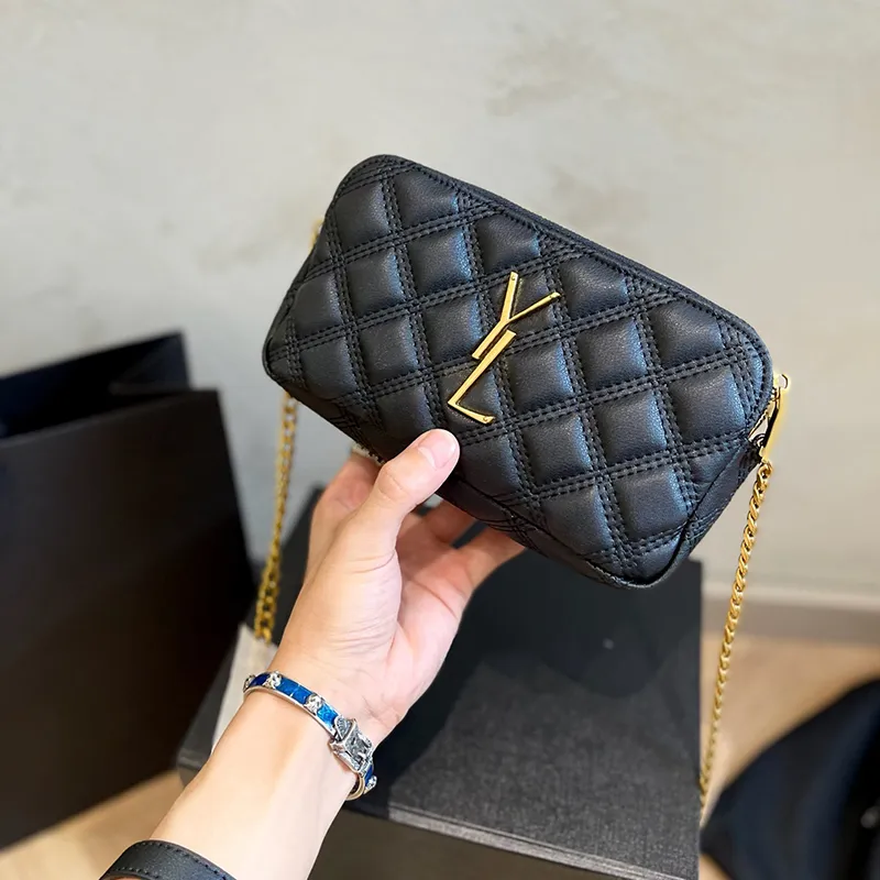 Designer Handbags For Women Becky Bag Luxury Designers Handbag Chain Lingge Camera Bags Wallet Shoulder Cross Body Purses Crossbody, Black
Designer Handbags For Women Becky Bag Luxury Designers Handbag Chain Lingge Camera Bags Wallet Shoulder Cross Body Purses Crossbody, Black