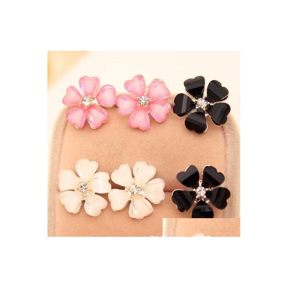 Stud Earrings For Women Clover Flower Crystal Jewelry White Diameter Channel Drop Delivery Dhx1P
Stud Earrings For Women Clover Flower Crystal Jewelry White Diameter Channel Drop Delivery Dhx1P