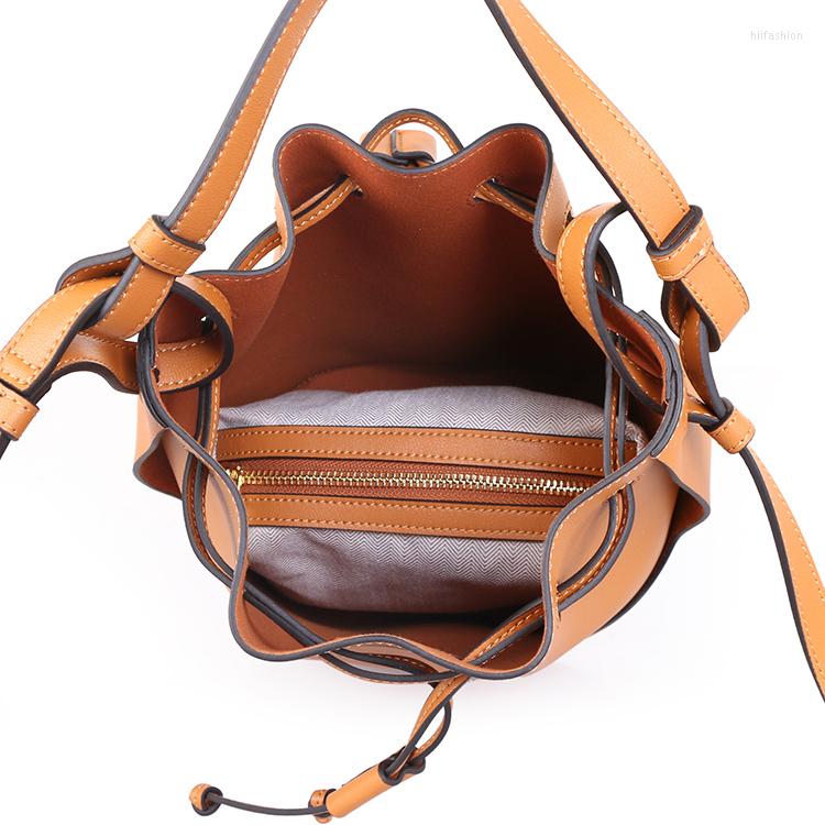 Evening Bags Women's Leather Drawstring Bucket Bag Real Color Matching Hand Large Capacity One Shoulder Fashion Tote, Brown
Evening Bags Women's Leather Drawstring Bucket Bag Real Color Matching Hand Large Capacity One Shoulder Fashion Tote, Brown