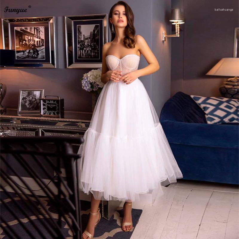 Wedding Dress White Short Gown Knee Length A-Line Sweetheart Tulle Princess Bridal Dresses For Bride Simple Vestido De Noiva 2023, Yellow
Wedding Dress White Short Gown Knee Length A-Line Sweetheart Tulle Princess Bridal Dresses For Bride Simple Vestido De Noiva 2023, Yellow